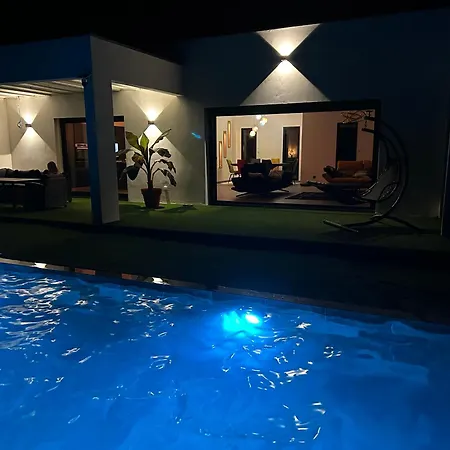Catalya Moderne Piscine Chauffee Villa *
